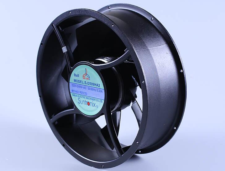 dot雷竞技官方笔记型电脑的滚筒式散热风扇设计概念